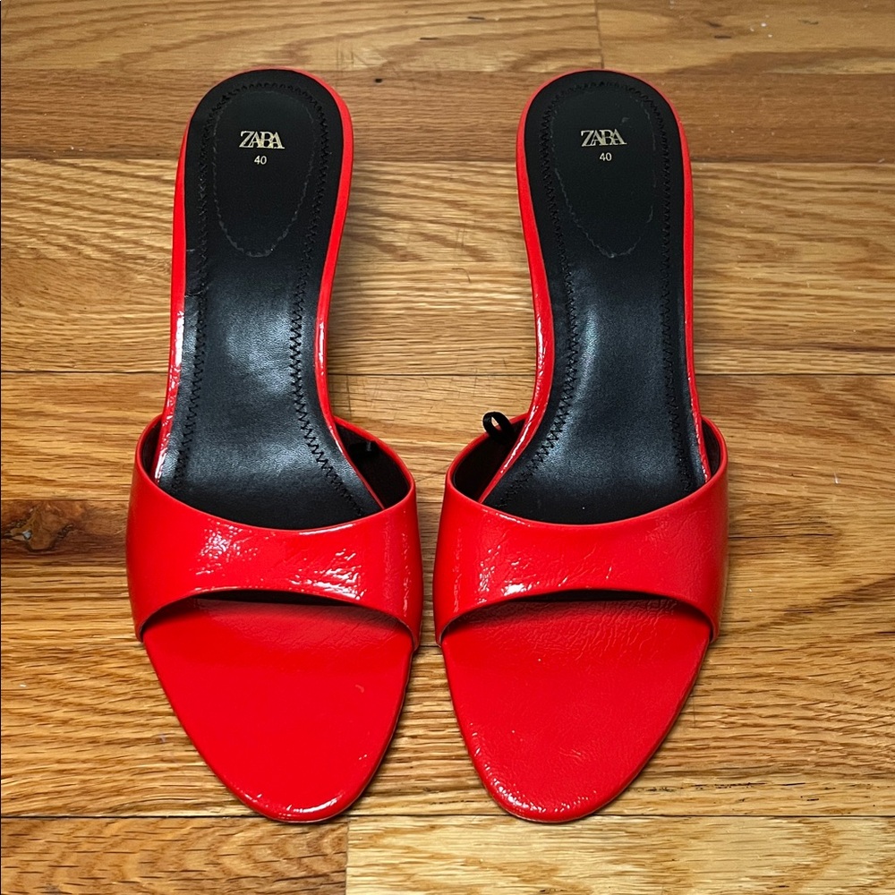 Zara Women's Patent Leather Red Kitten Sandals
